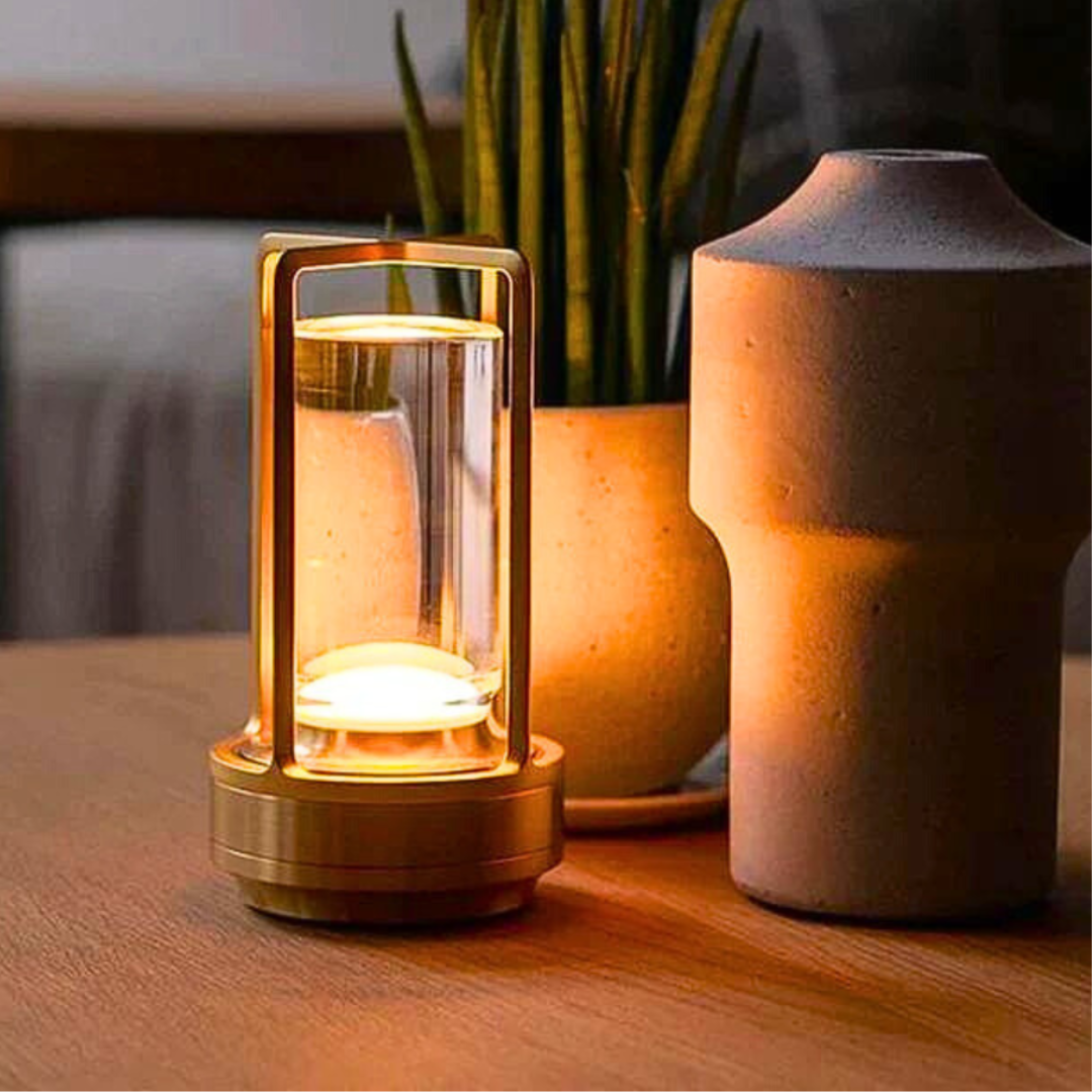 Bordslampa med uppladdning – Dämpat ljus och tidlös stil