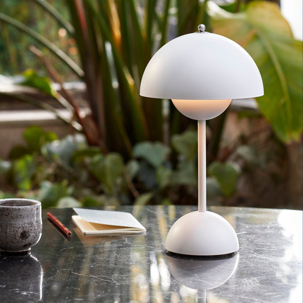 Tischlampe Tragbar – Modernes Design und mobiles Licht