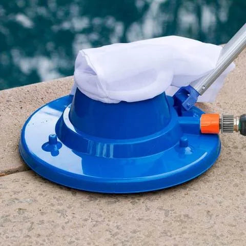 Aspirator manual pentru piscină – ecologic și ușor de utilizat