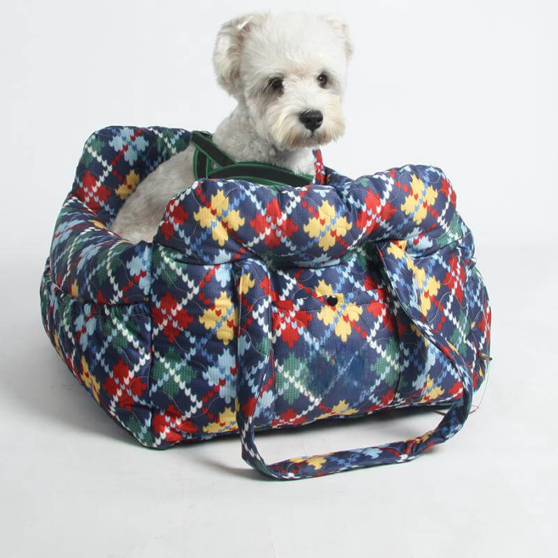 Silla de Auto para Perro – Confort y Seguridad en Viaje