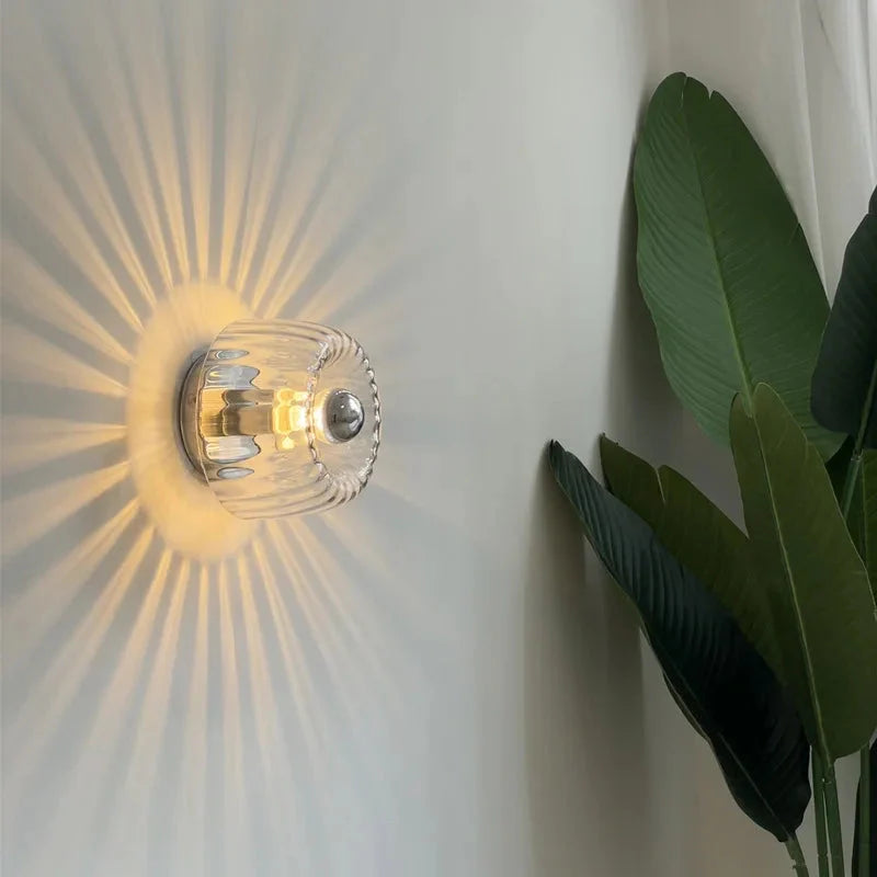 Lampa Ścienna Designerska – Styl Skandynawski i Uspokajające Oświetlenie