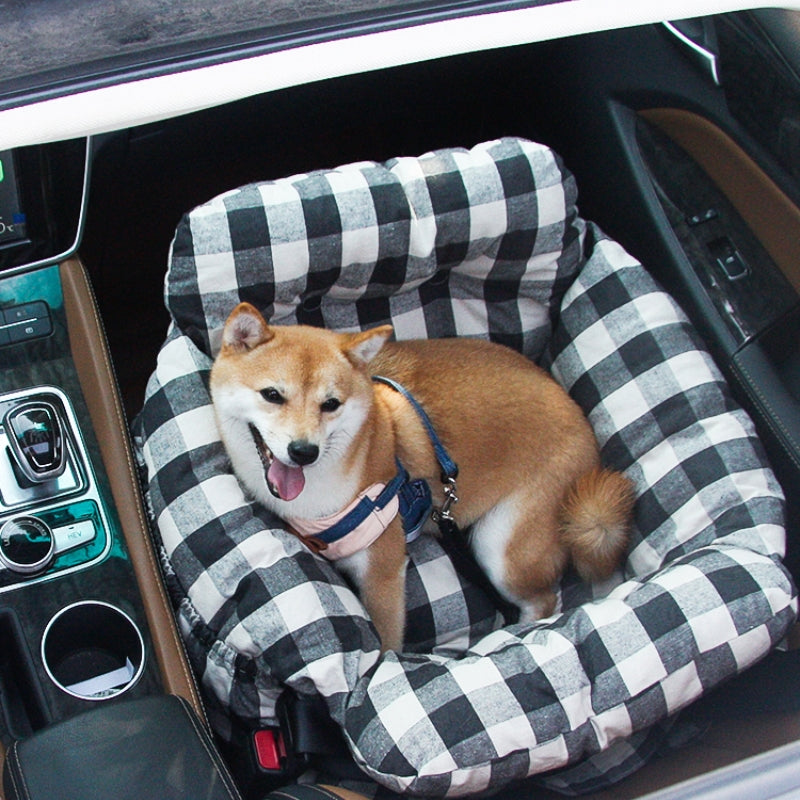 Silla de Auto para Perro – Confort y Seguridad en Viaje