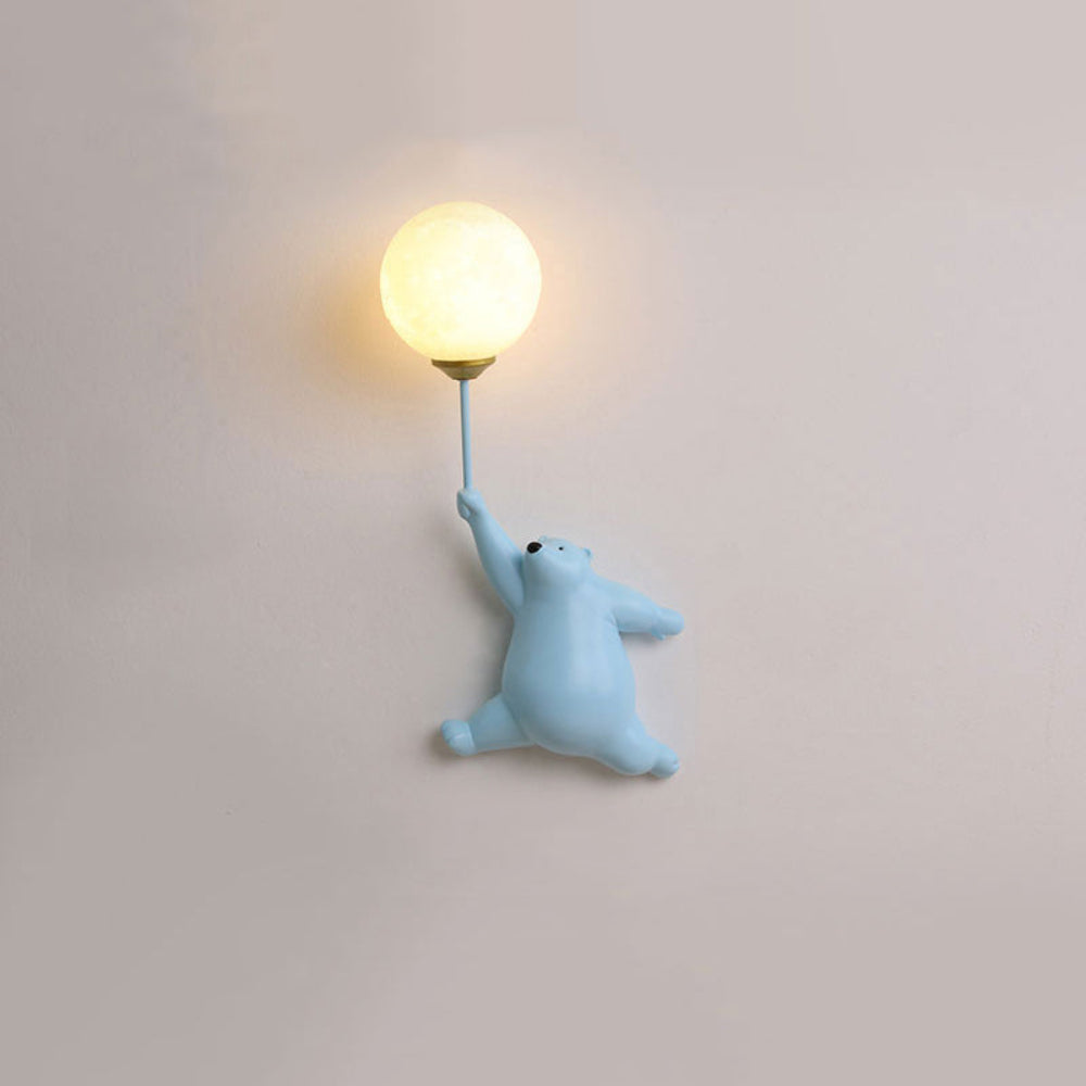 Nástenná lampa balón – Jemnosť a fantázia pre izbu