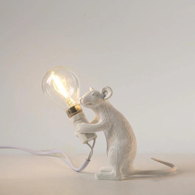 Stolní lampa Myš – Originální dekorace a trendy osvětlení