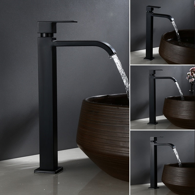 Höjd handfatsskran – Elegant matt svart finish