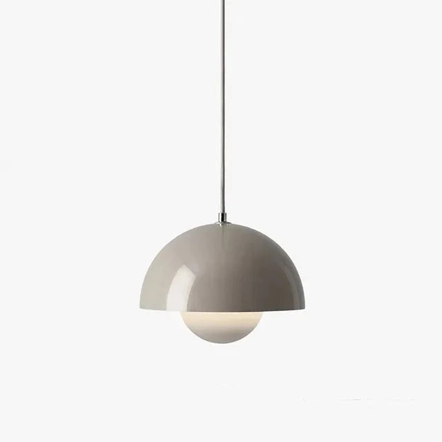 Lampada Sospesa Moderna – Eleganza e Atmosfera Calda