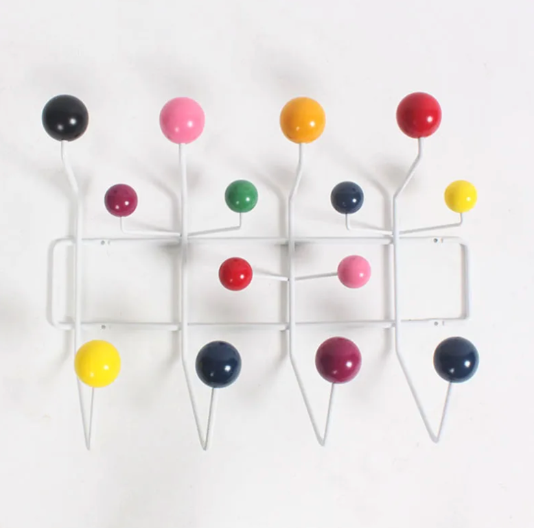 Vegghengt Klesstativ – Elegant og Funksjonelt Design 