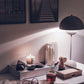Lâmpada de Mesa Portátil – Design Moderno e Iluminação Nômade 