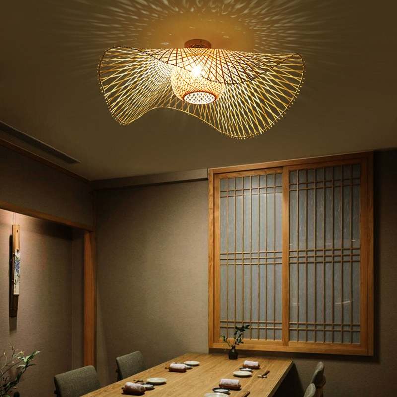Závesná lampa z prútia v japonskom štýle – Príroda a pokoj 