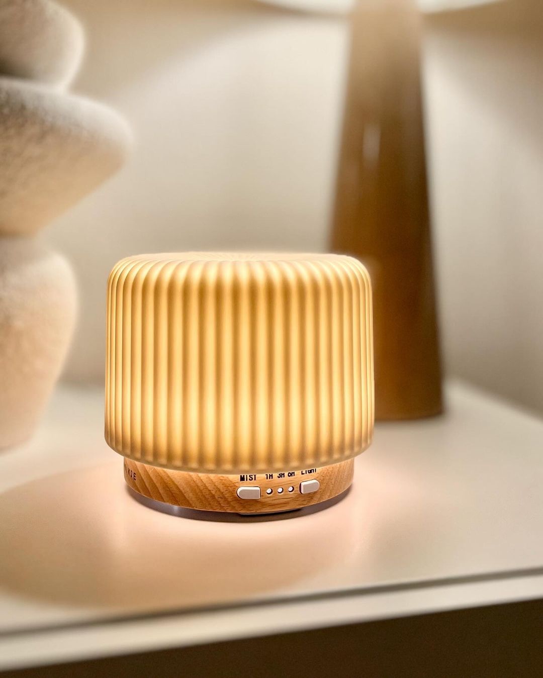 陶器製の香 diffuser – 優雅さと穏やかな雰囲気 