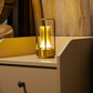 Lâmpada de Mesa Recarregável – Luz Filtrada e Estilo Intemporal 