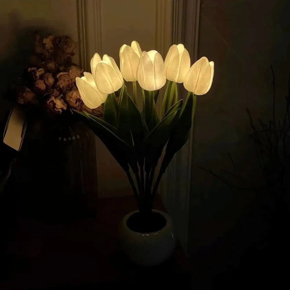 Lampă decorativă Tulipă – Ambianță caldă și rafinată 