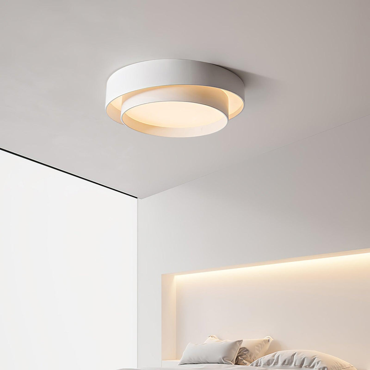 Moderná Elegantná Stropná Lampa – Štýlová Chic a Súčasná 