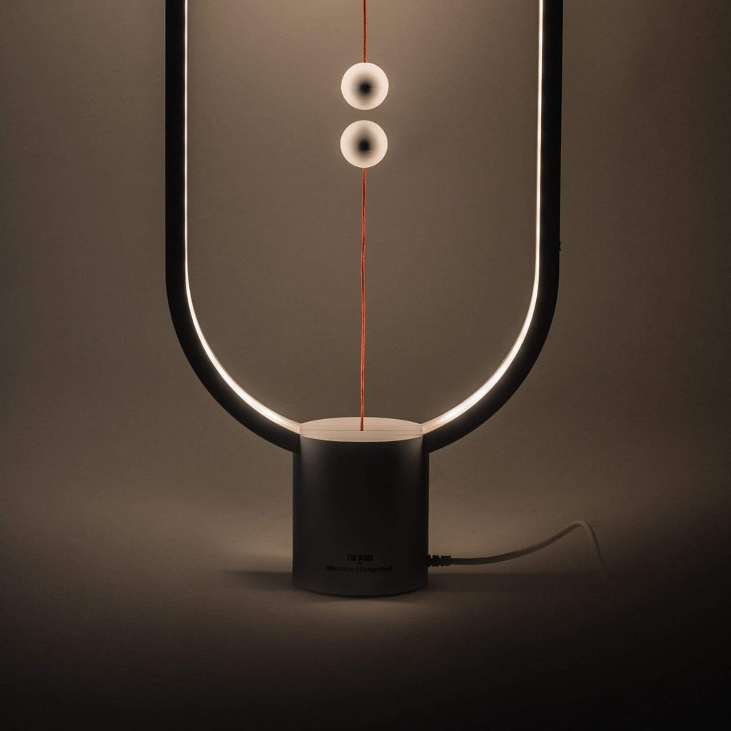 Lámpara magnética - Iluminación versátil y fijación práctica