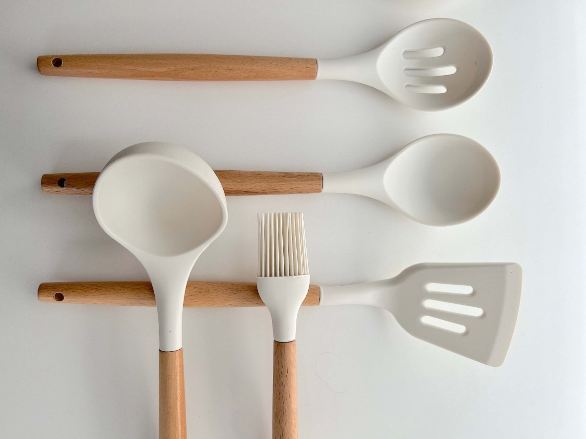 Set de ustensile de bucătărie – Practic și durabil 