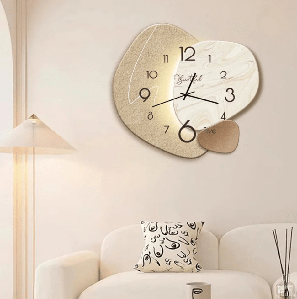 Moderne Wanduhr – Eleganz und zeitgenössischer Stil 