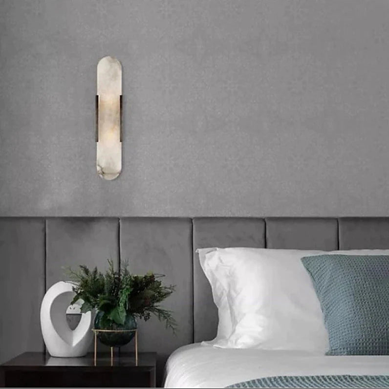 Aplique de pared LED negra y dorada – Elegancia moderna y diseño chic 