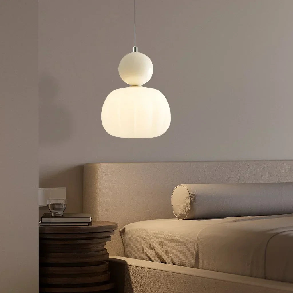 Lampa Suspendată Art Deco – Eleganță Grafică și Timpeless 