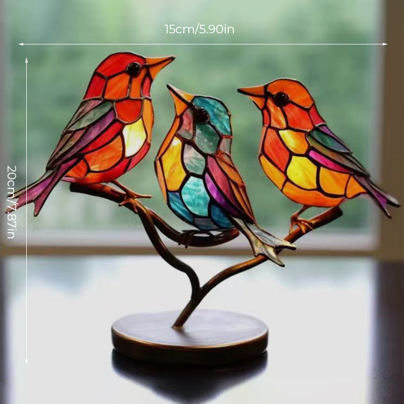 Dekoratives Ornament – Vögel, die auf einem Ast sitzen 