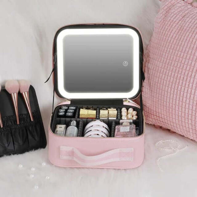 LED -Spiegel -Make -up -Tasche